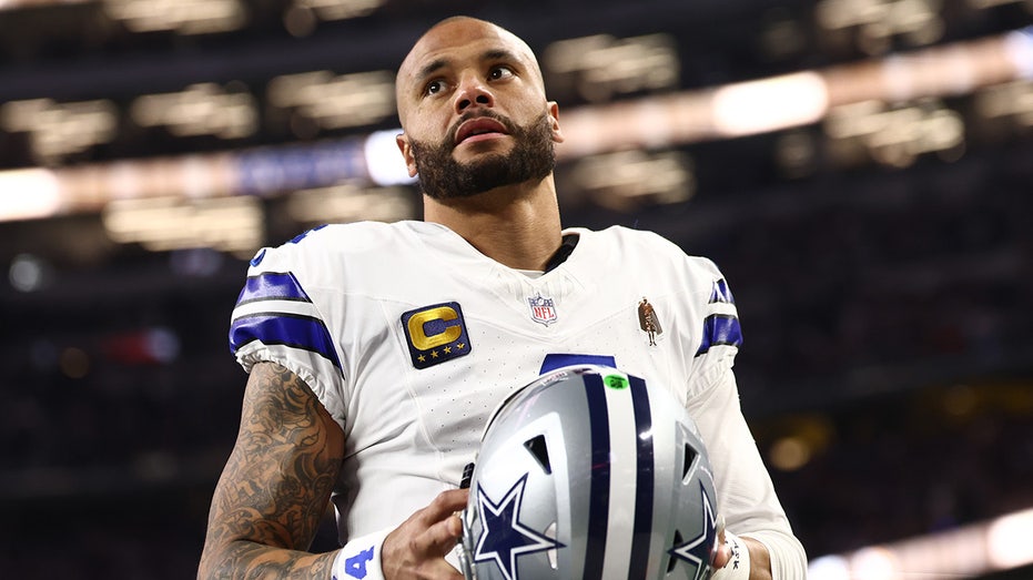 Cowboys coach reacts to Dak Prescott's broken engagement, says NFL star is in a 'good spot' after split Education Perth